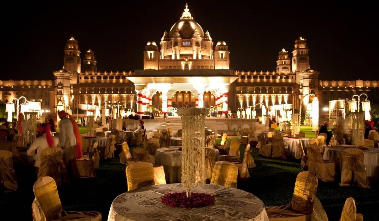 Make Your Love Saga Eternal At These Indian Destination Wedding